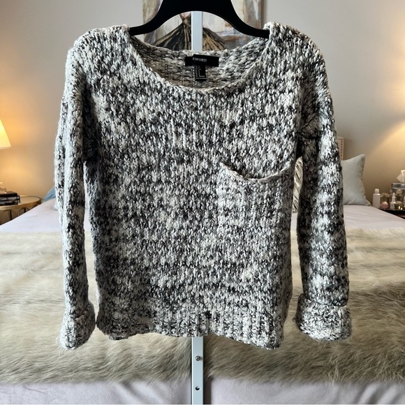 FOREVE 21 S Slouchy Knobby Cable Knit Scoop Neck Black White Marble Sweater Warm - Picture 1 of 12